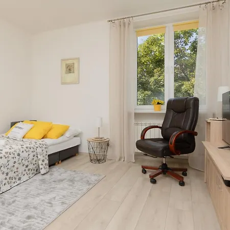 Apartment Raclawicka Cozy By Renters Warsaw