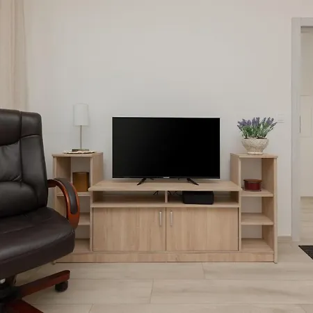 Raclawicka Cozy By Renters *