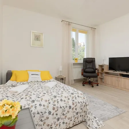 Raclawicka Cozy By Renters Appartamento Varsavia